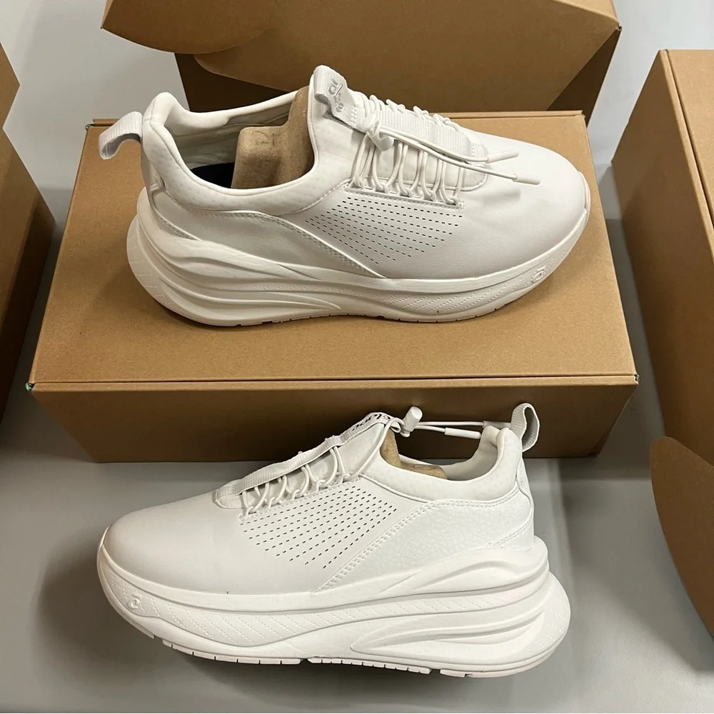 NIB Women's Clove Forte White Sneakers - Picture 2 of 9